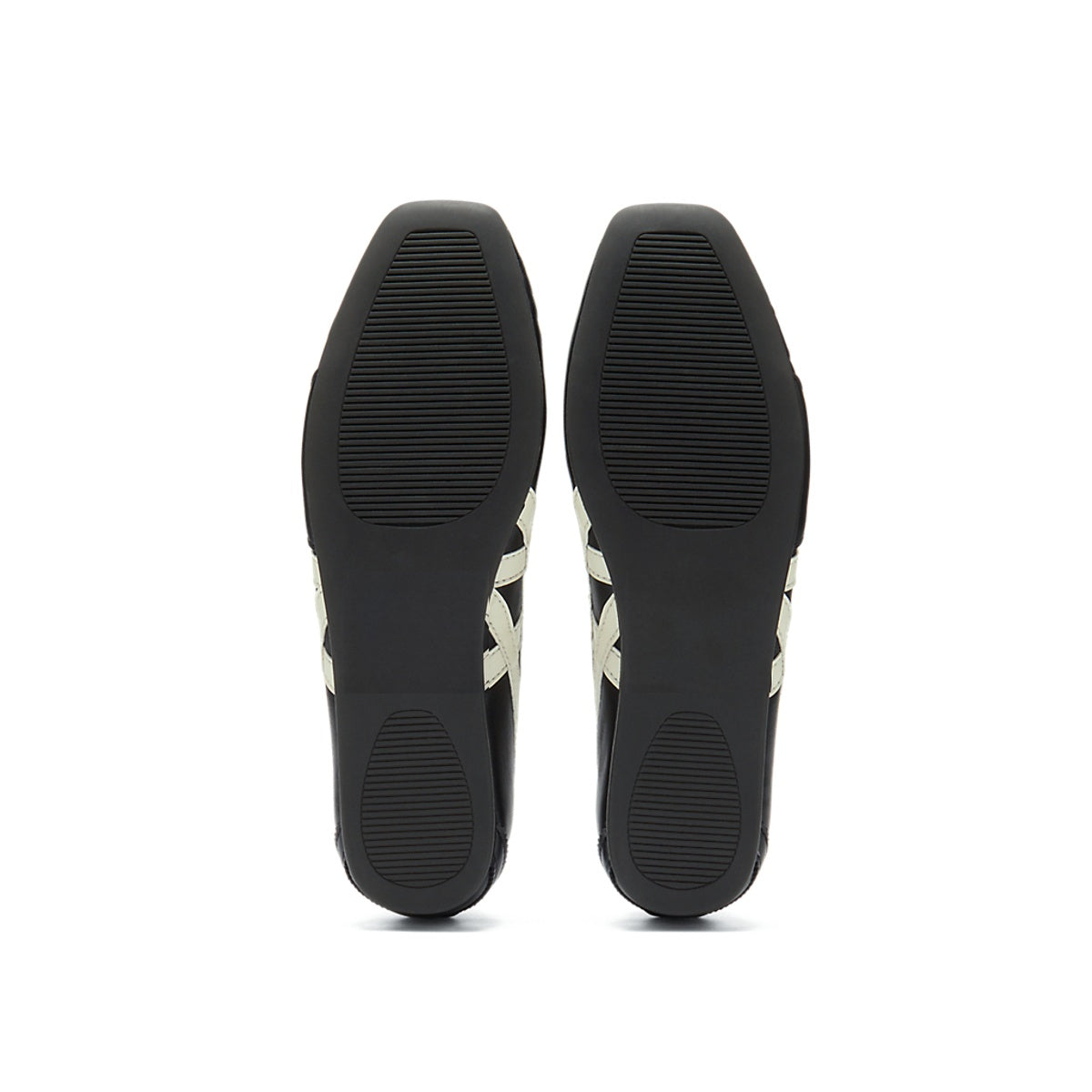 Gymnarina Black/Cream