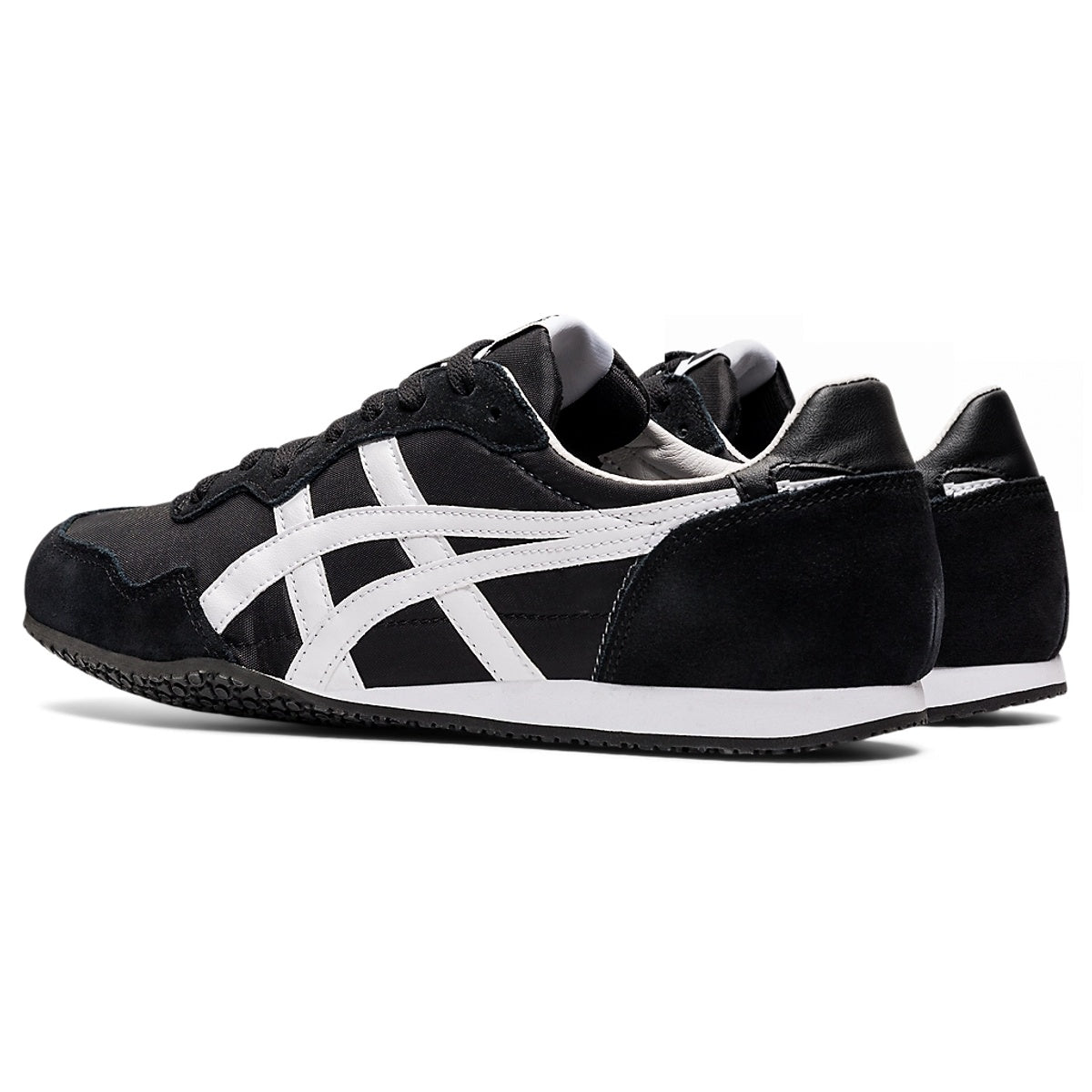Serrano Black/White